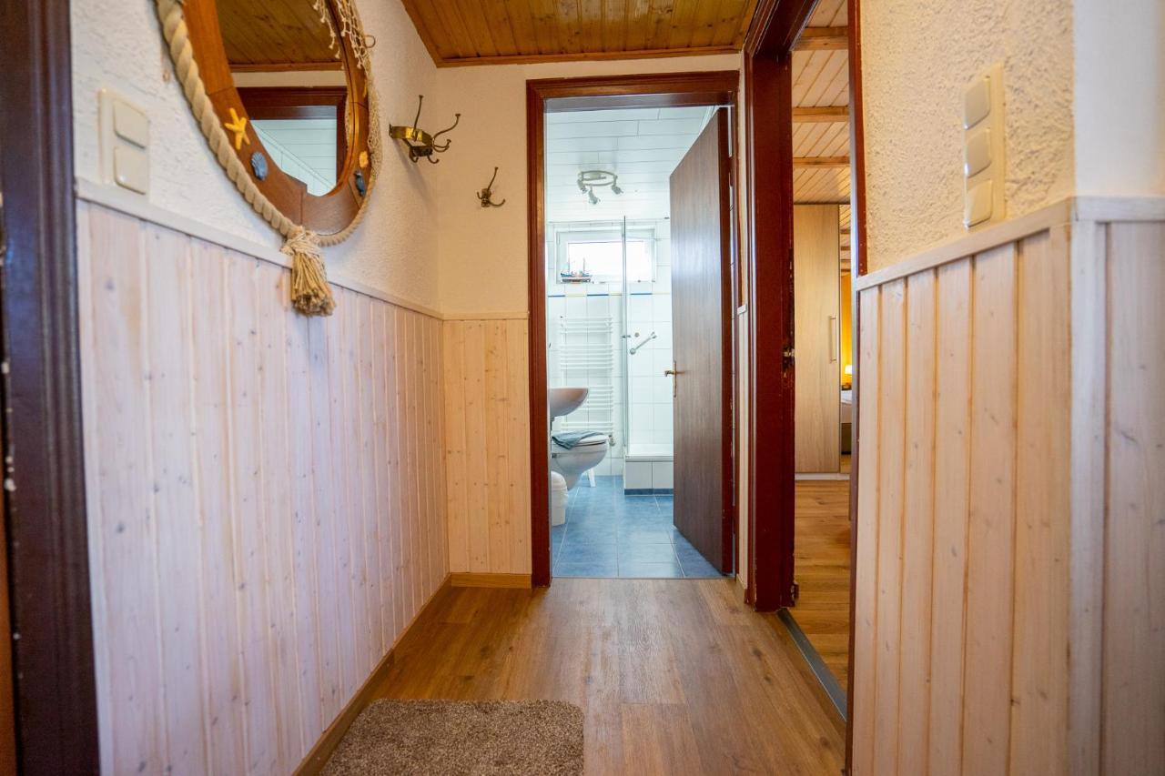 Godewind Haus Wattwurm Apartment Busum Exterior photo
